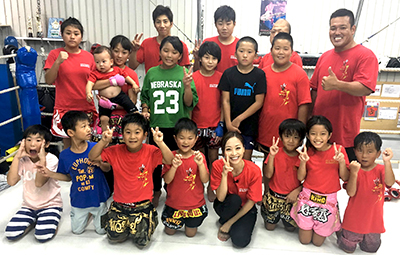 �W���j�A�N���X